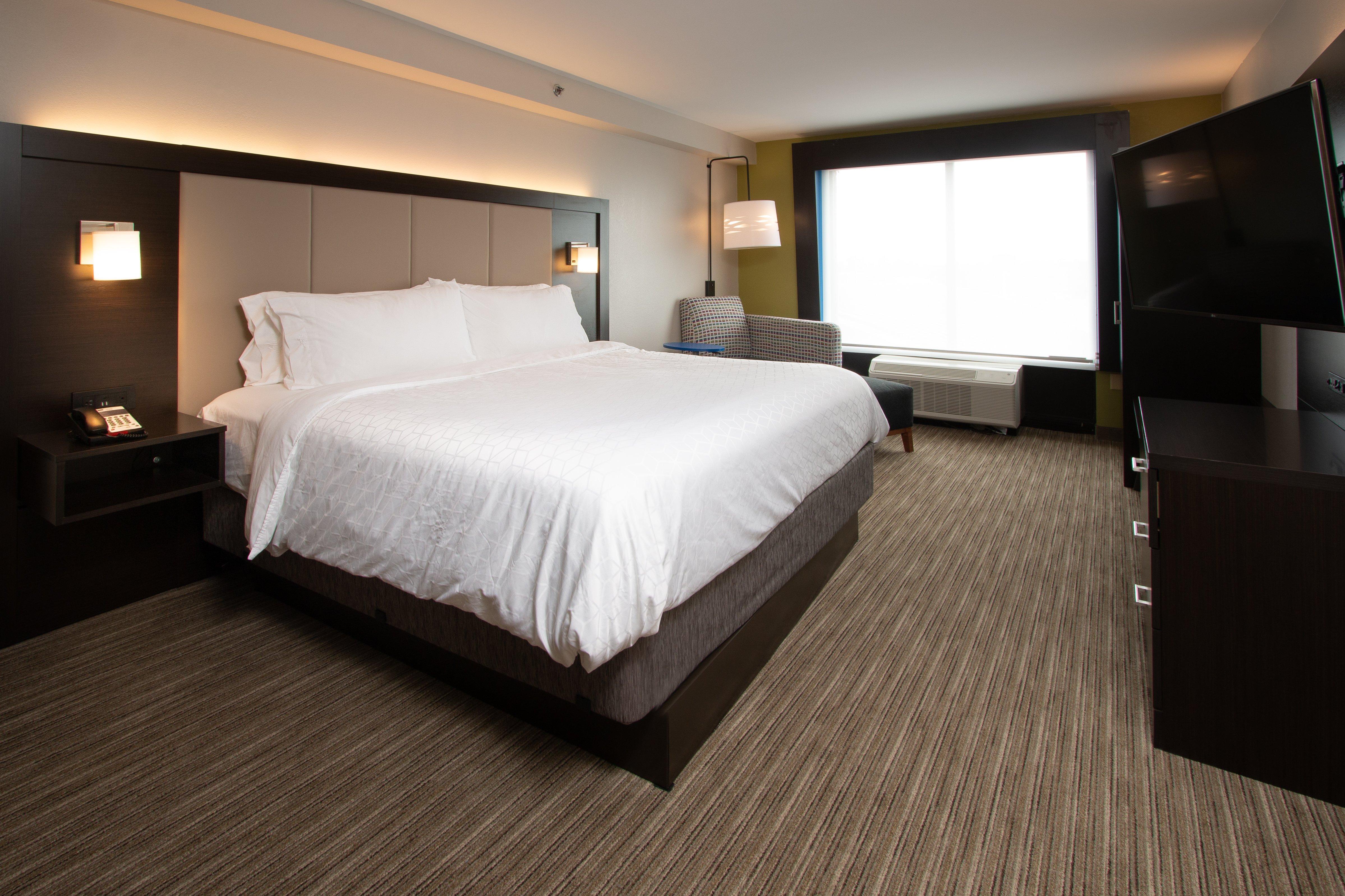 Holiday Inn Express & Suites Tupelo By Ihg Exterior photo