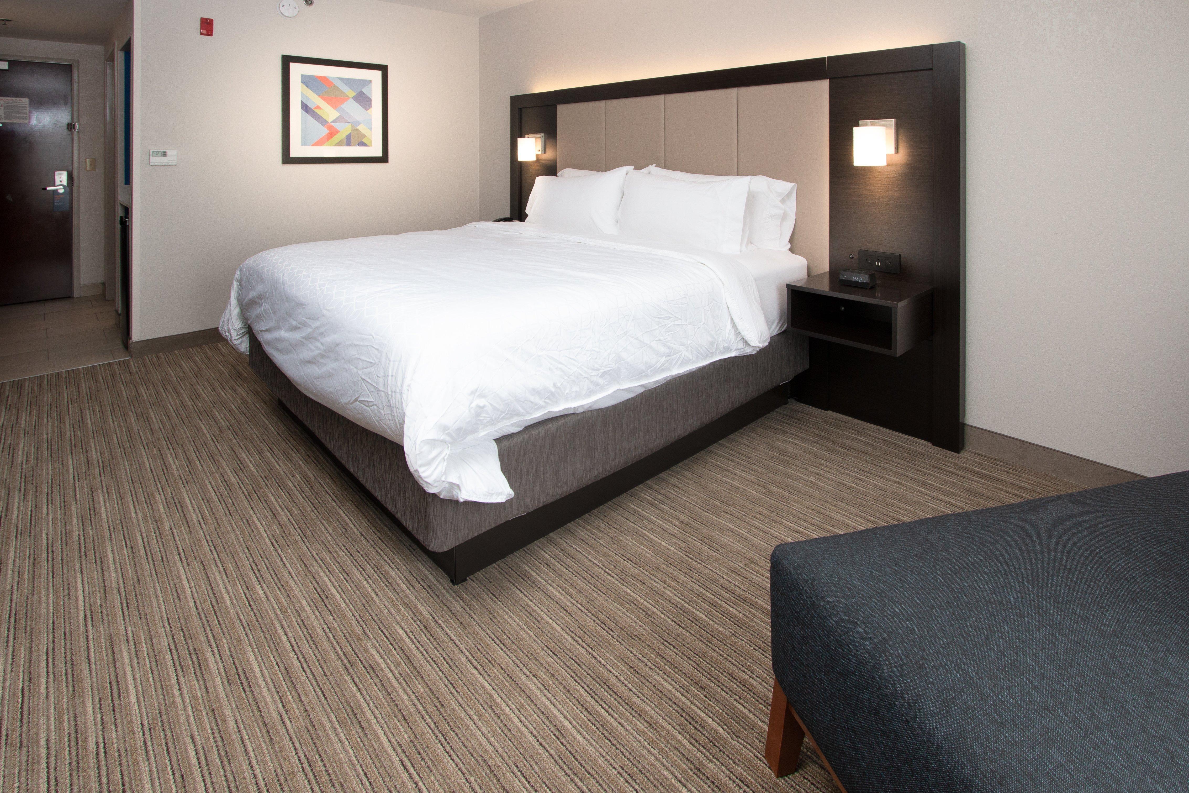 Holiday Inn Express & Suites Tupelo By Ihg Exterior photo